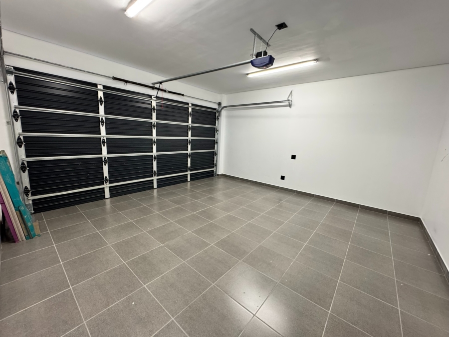 3 Bedroom Property for Sale in Sandown Western Cape